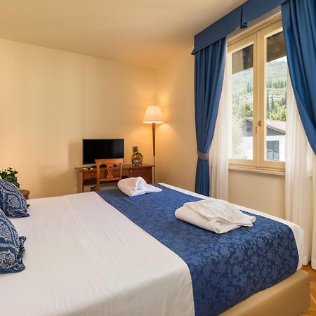 Hotel Galeazzi Gardone Riviera Zewnętrze zdjęcie